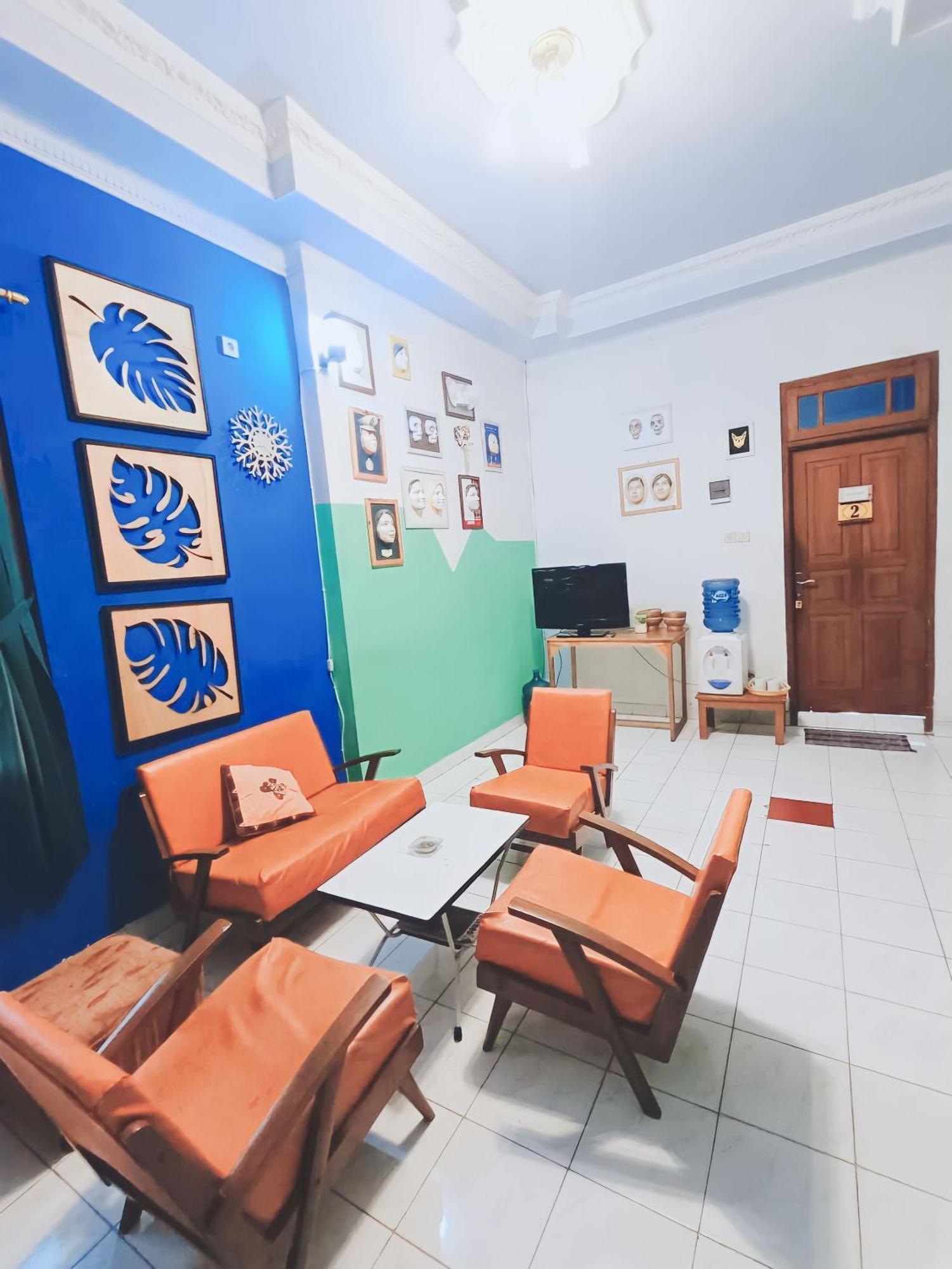 Glory Homestay Yogyakarta Esterno foto
