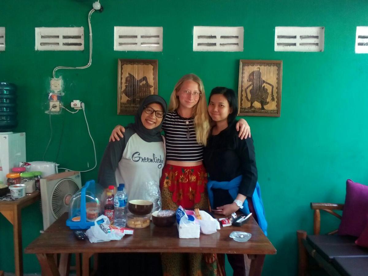 Glory Homestay Yogyakarta Esterno foto