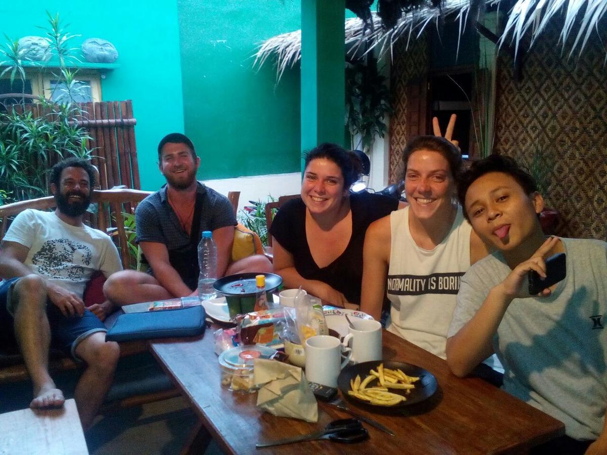 Glory Homestay Yogyakarta Esterno foto